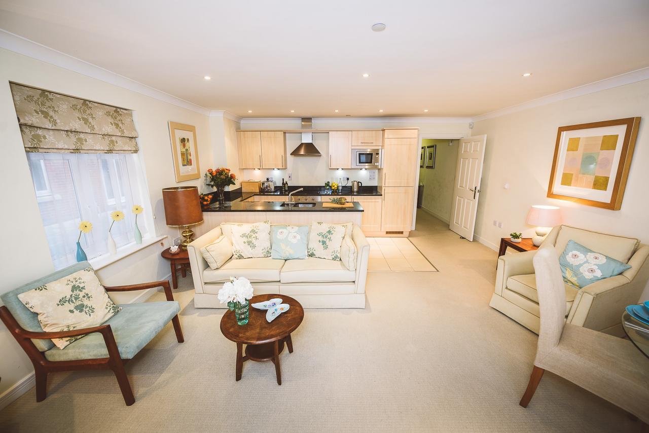 Charming Two Bedroom Apartment With Free Private Parking Летергед Екстер'єр фото